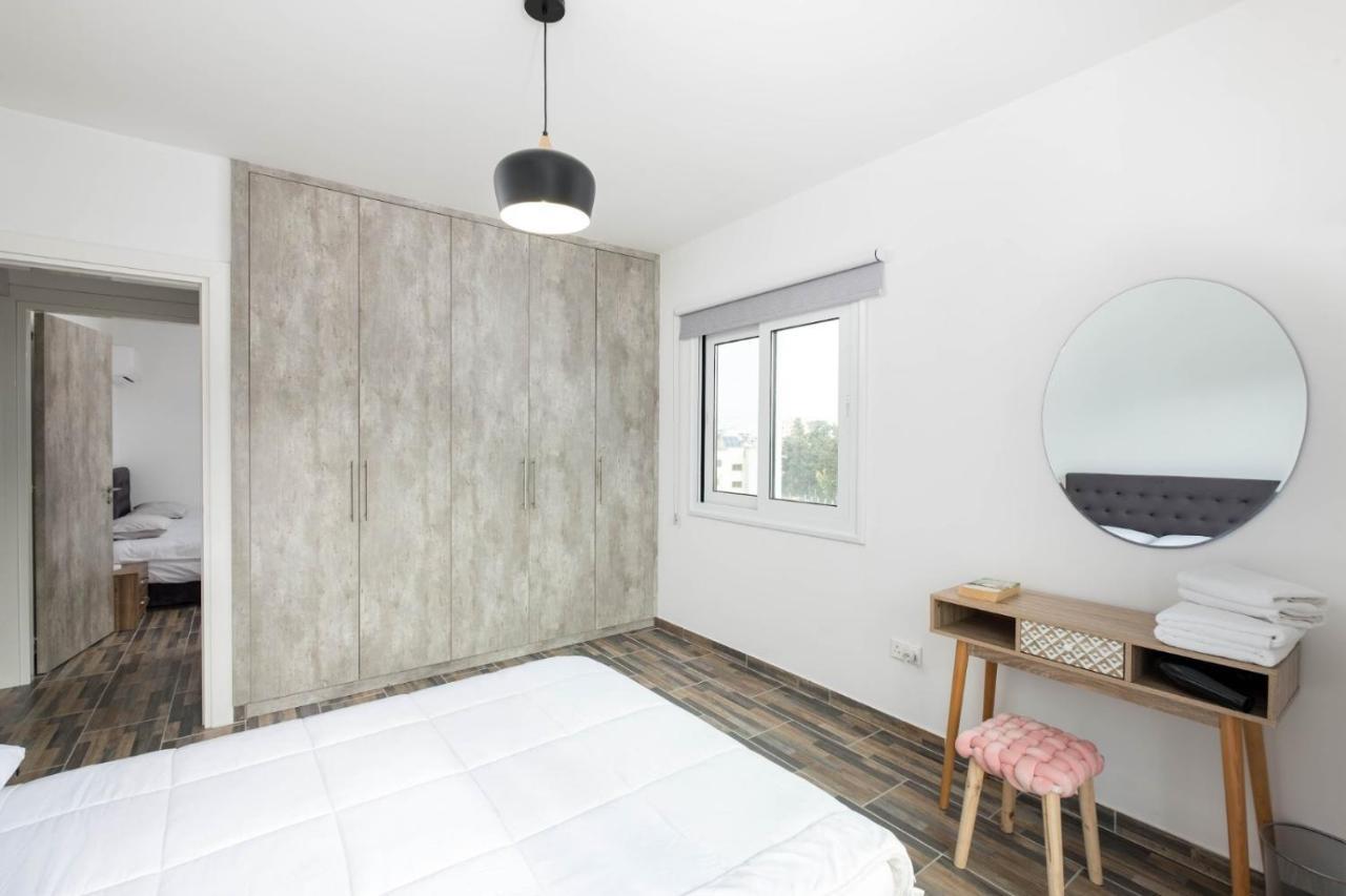 Happy Stay Apartment - Halefka Court Larnaca Esterno foto