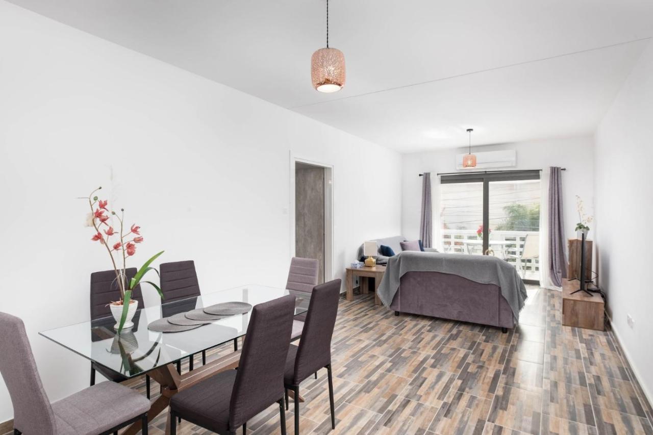 Happy Stay Apartment - Halefka Court Larnaca Esterno foto